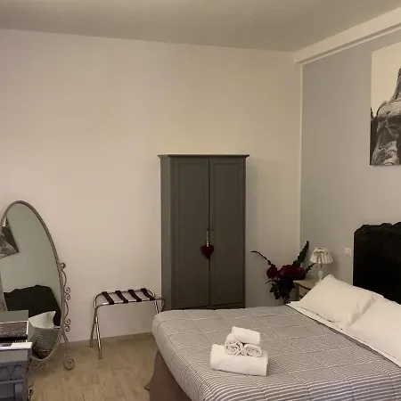 Foraggi Holidays Apartman *